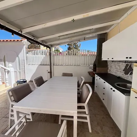 Private Pool Private Parking Bbq بيت للعطل